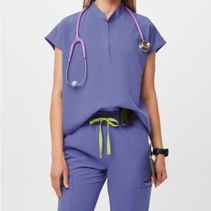 Limited edition FIGS scrub set